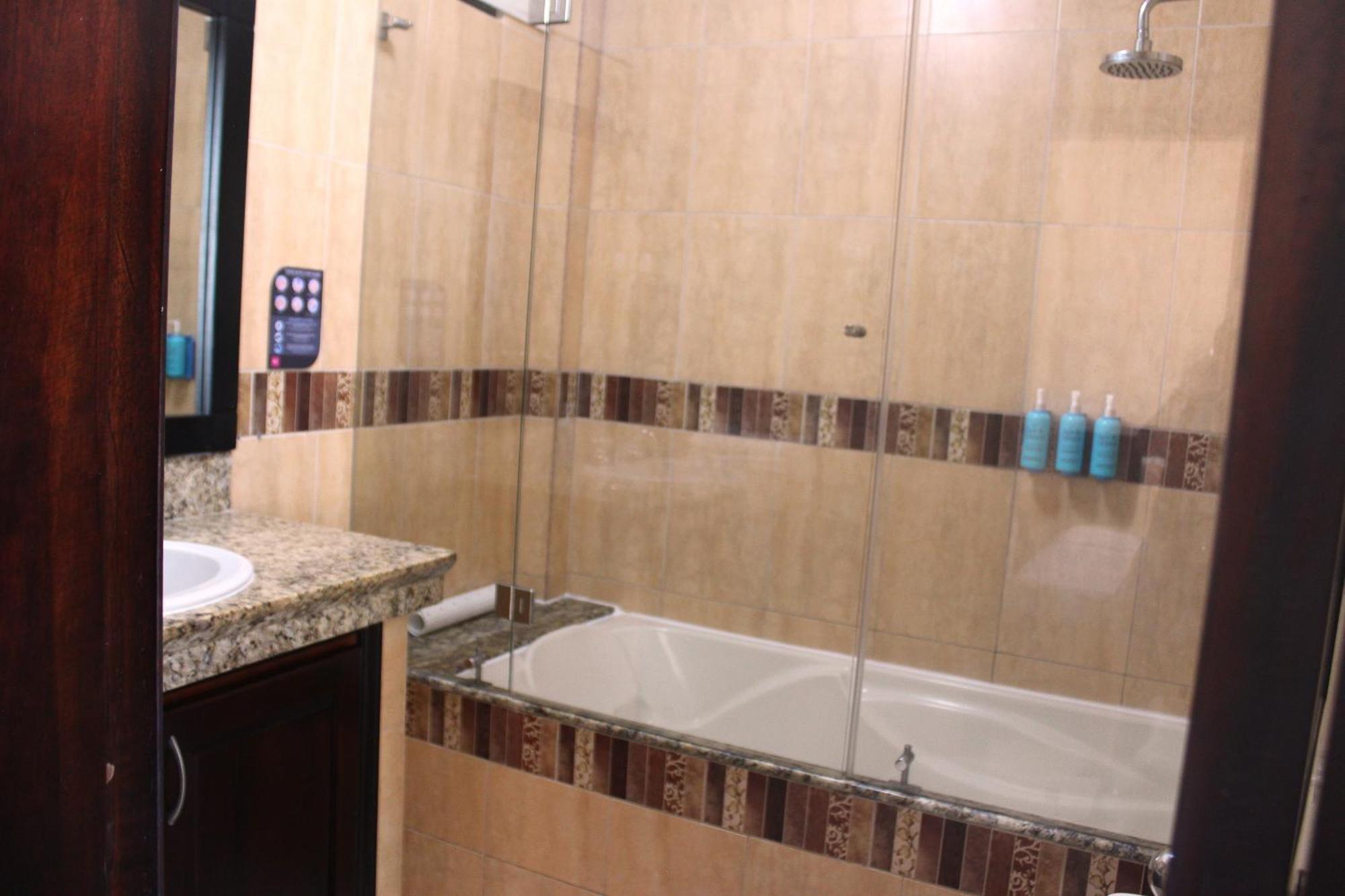 Hotel Flamingo Puerto Ayora  Exteriér fotografie